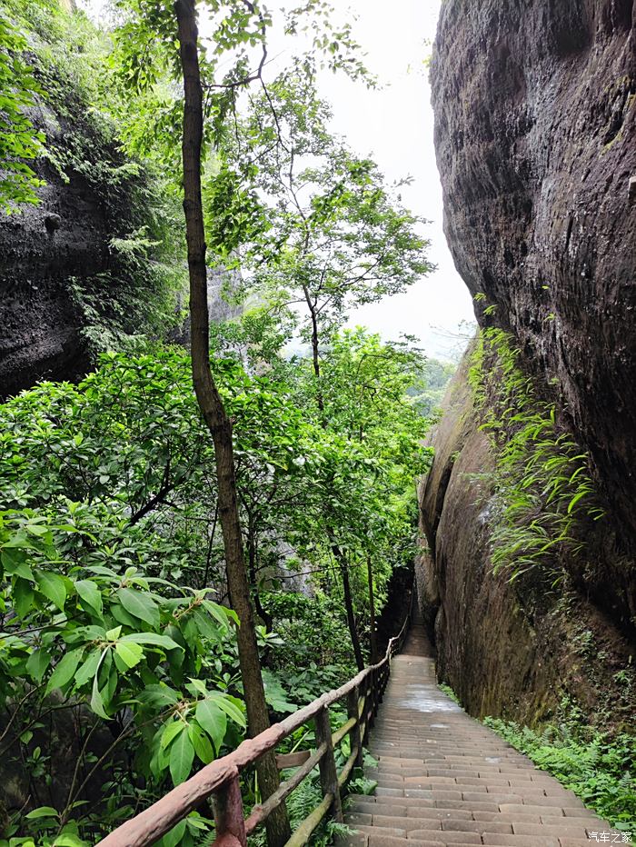 粵北韶關自駕三日遊(丹霞山,閱丹公路,雙峰寨,始興客家大圍)