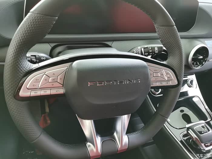 真没想到国产车也可以这么潮酷了!