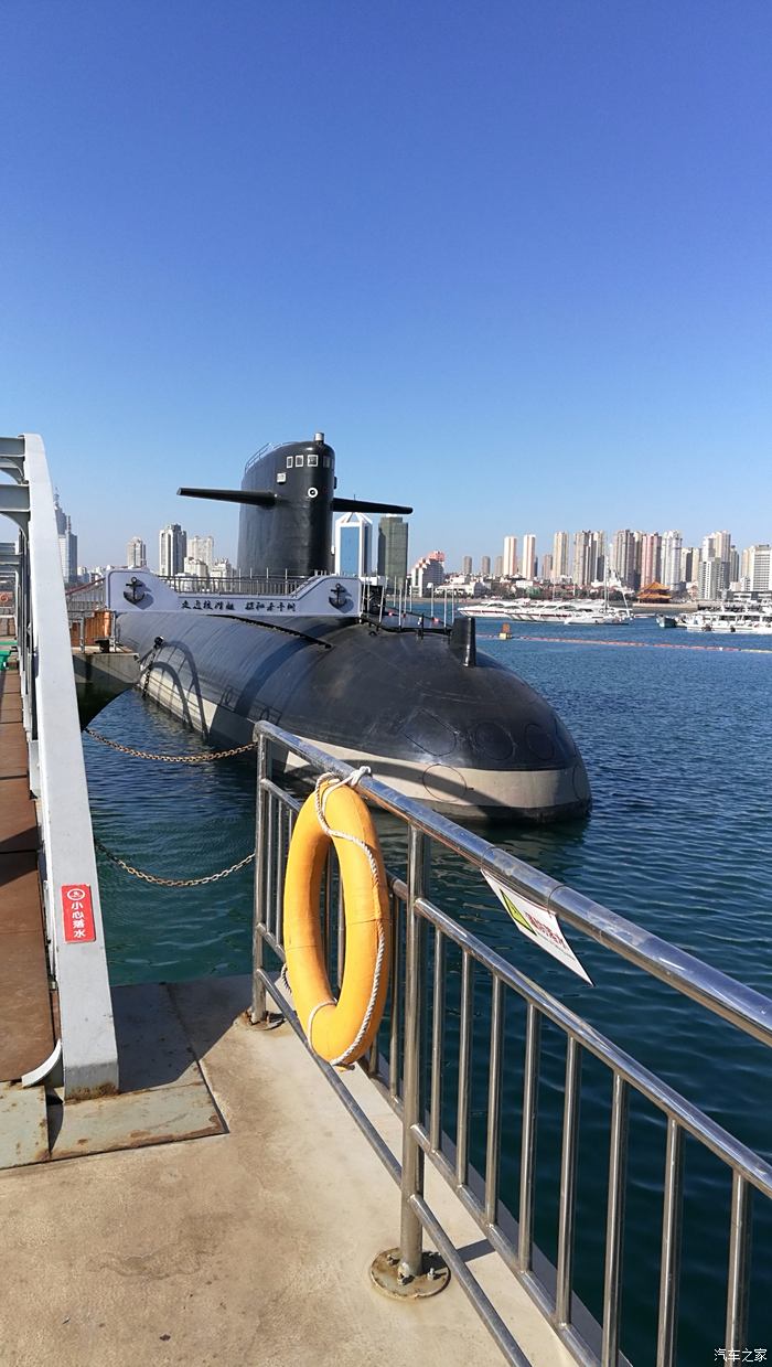 青岛五号码头潜艇支队图片
