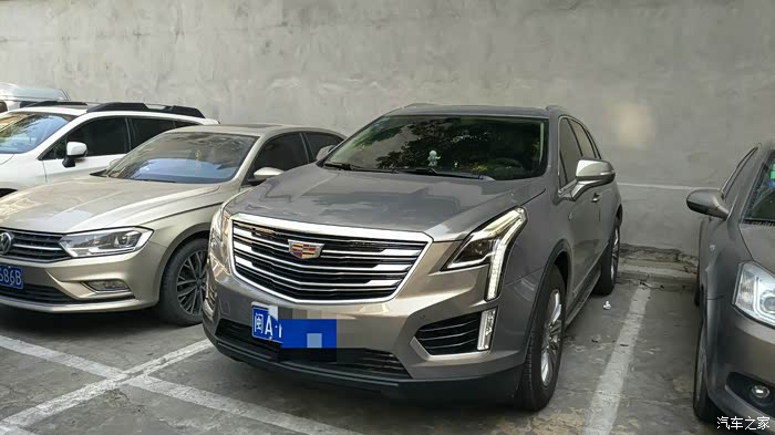 【图】福州市xt5 28豪(烟金)首秀_凯迪拉克xt5论坛_汽车之家论坛