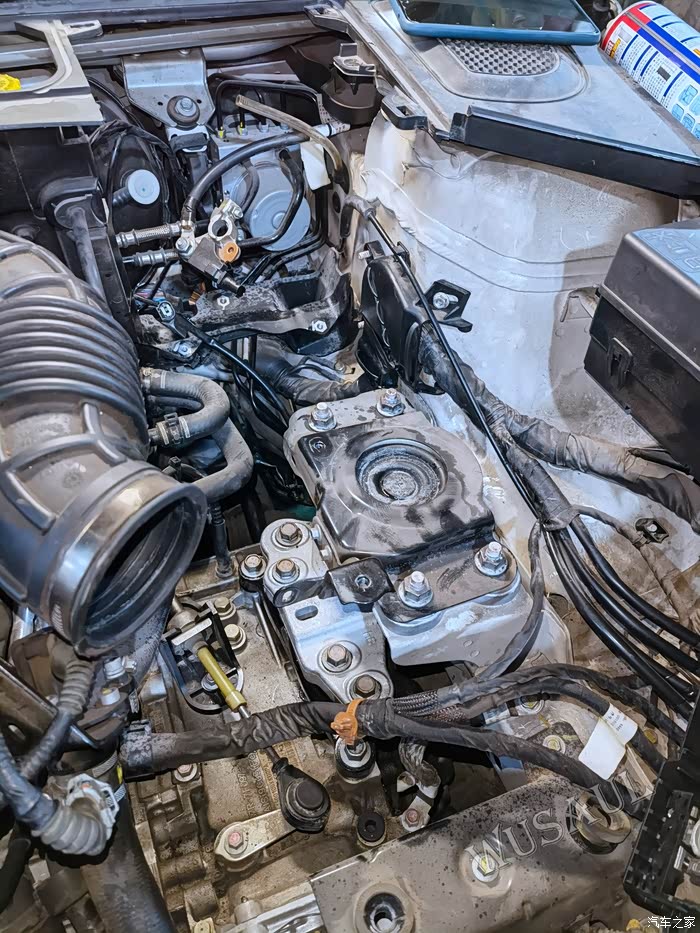 哈弗h7l更换全套机脚胶刹车真空泵密封圈