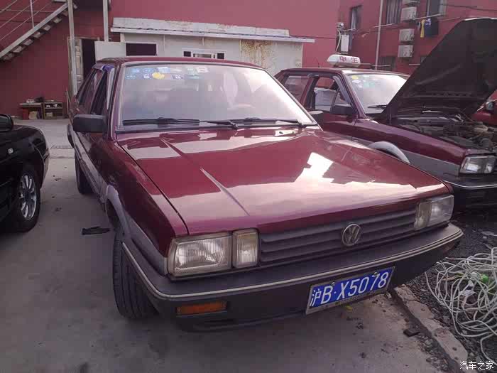 求老照片上海90年代老款桑塔纳出租车的老照片