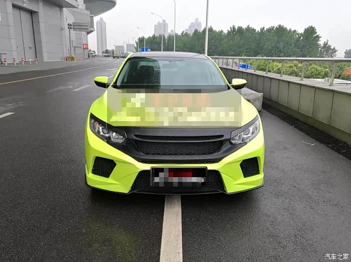 有没有十代白色思域外观改装的?上个图看看效果!