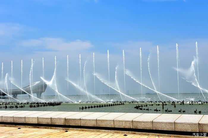 苏州虎丘东太湖音乐喷泉留园两日游
