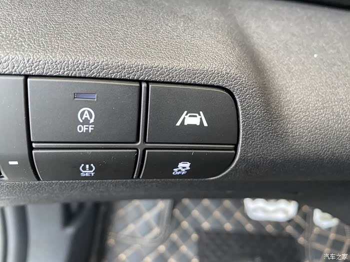 车道保持,车道居中,定速巡航,开高速特别省心,省力!