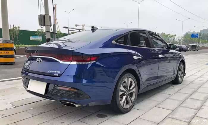 出车现代菲斯塔18年11月上牌19款的16t