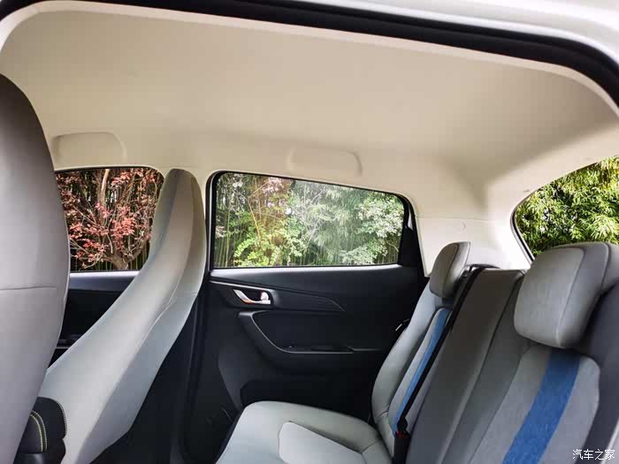 驾长安奔奔e-star来次说走就走的旅行