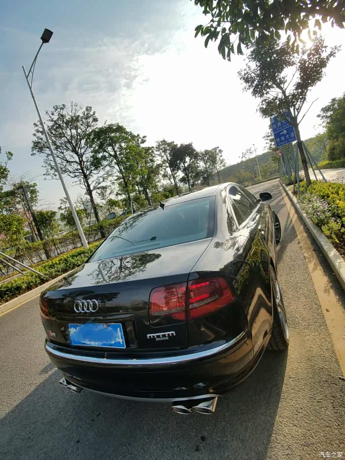 喜欢改装折腾部旧款奥迪a8