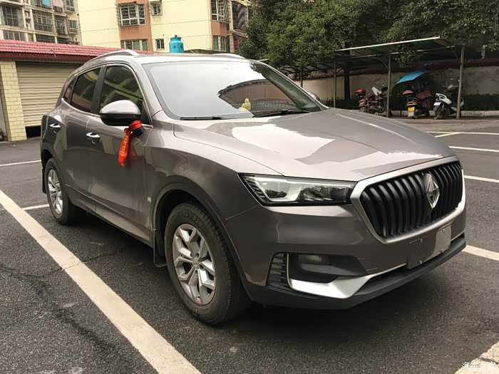 两驱先锋版14t宝沃bx5太空灰提车时间11月28日