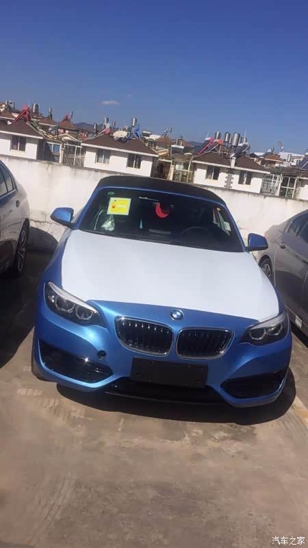 昆明蓝色宝马2系敞篷