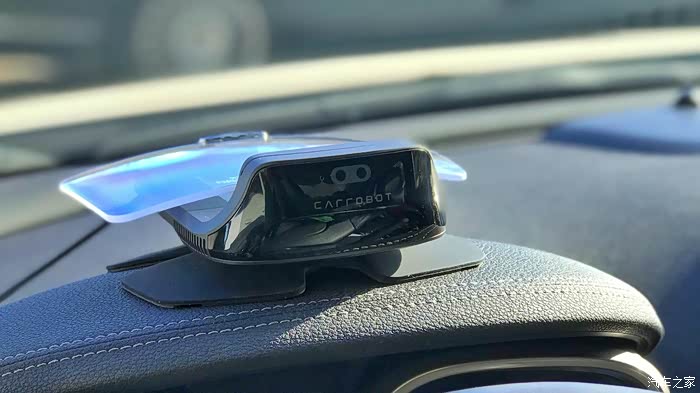 车萝卜二代青春版hud抬头显示器试用报告