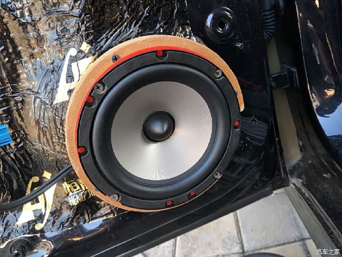 沧州音响玩家大众新款帕萨特音响改装--一样的车不一样的享受