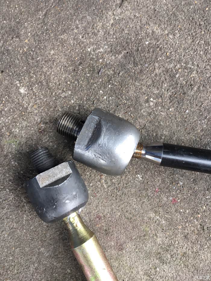 被抛弃的2010款帝豪两厢方向机内球头