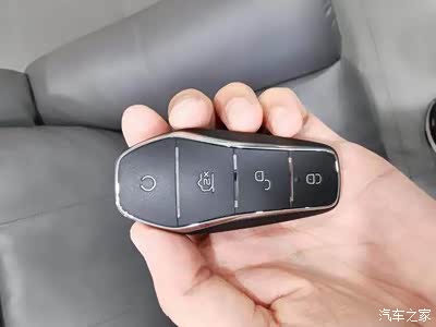 图比亚迪秦plusdmi提车感受