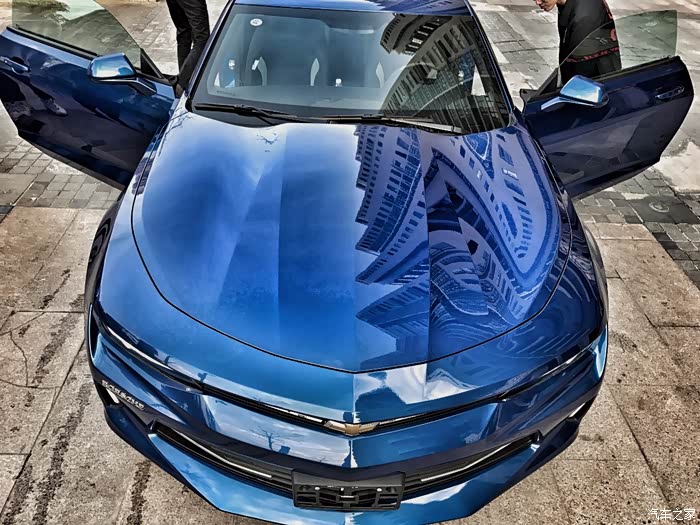 果然是很完美蓝色金属漆!