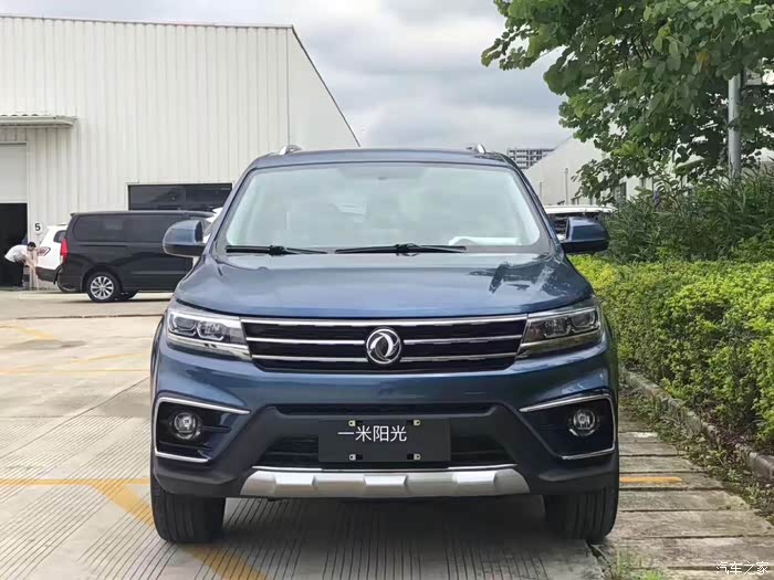 全新东风风行x7suv