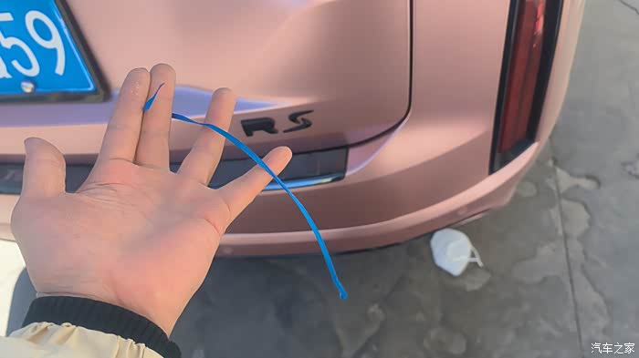 【图】最安全的拆卸尾部车标及熏黑处理后完美粘贴全过程_奔腾T99论坛_汽车之家论坛