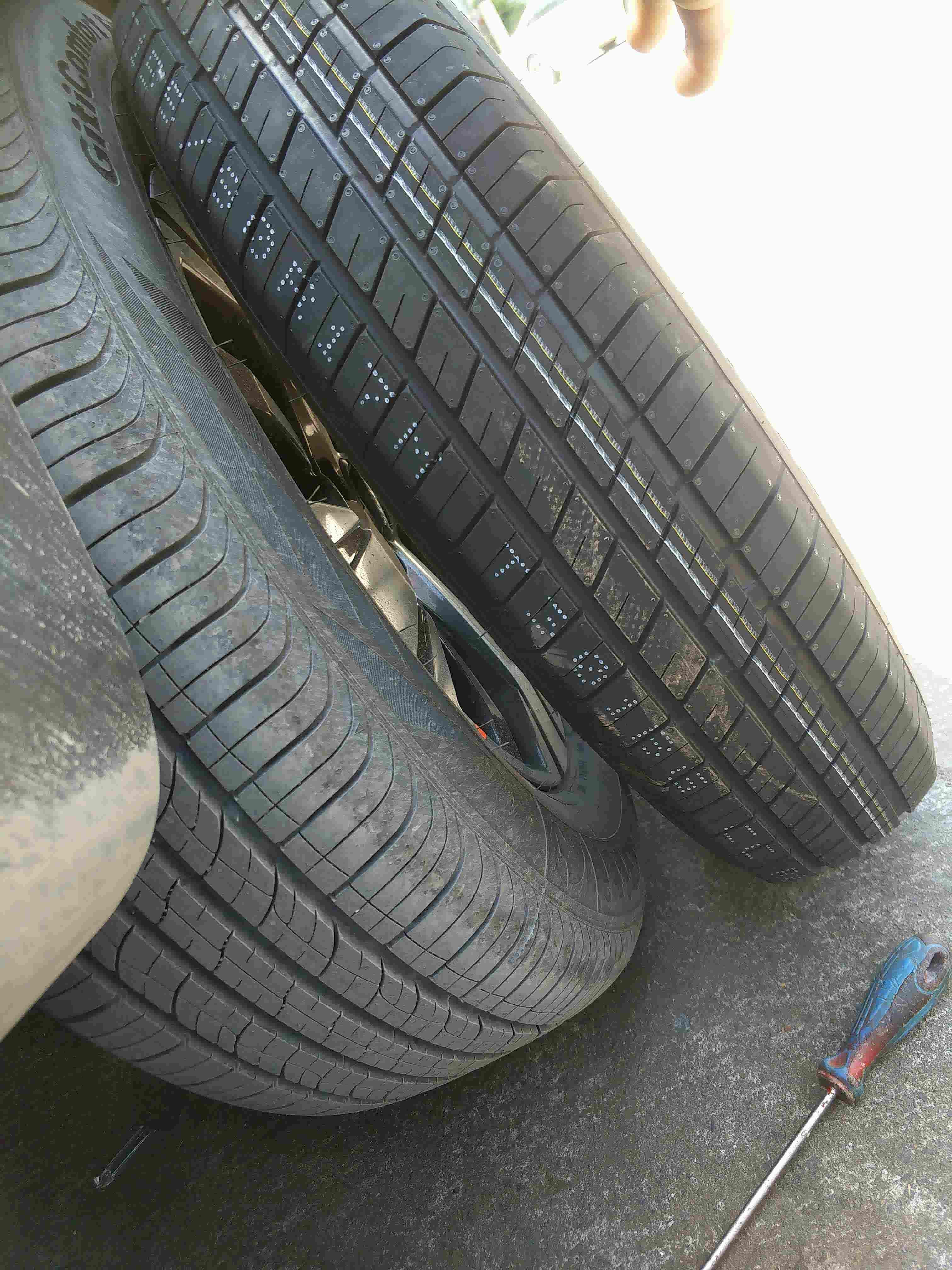 哈弗大狗的备胎是全尺寸的吗