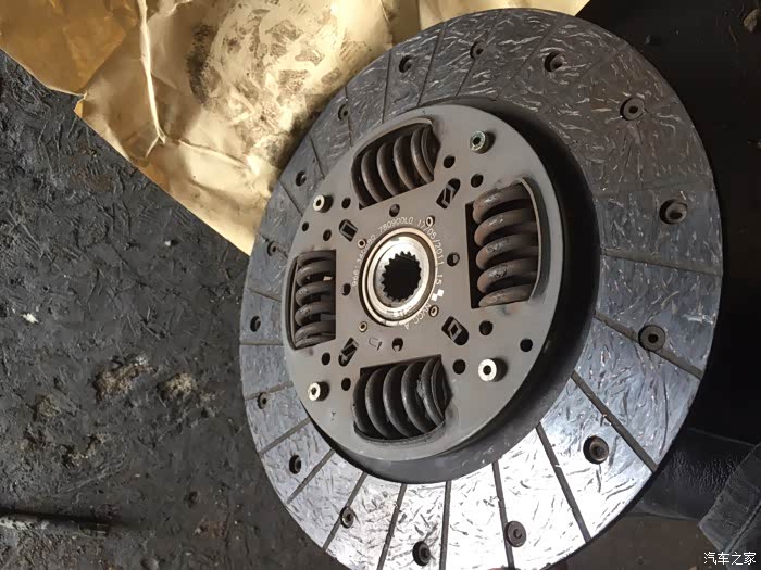 更换离合器四件套