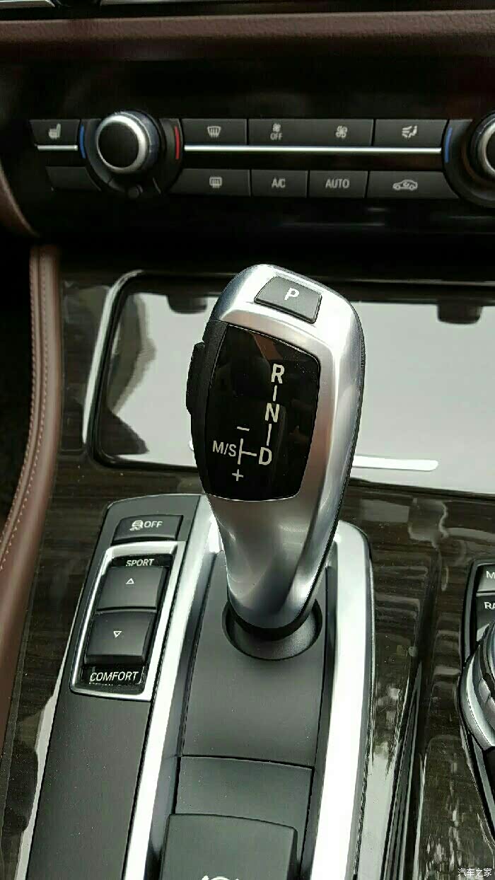宝马525li豪华设计套装 关于m/s档得问题