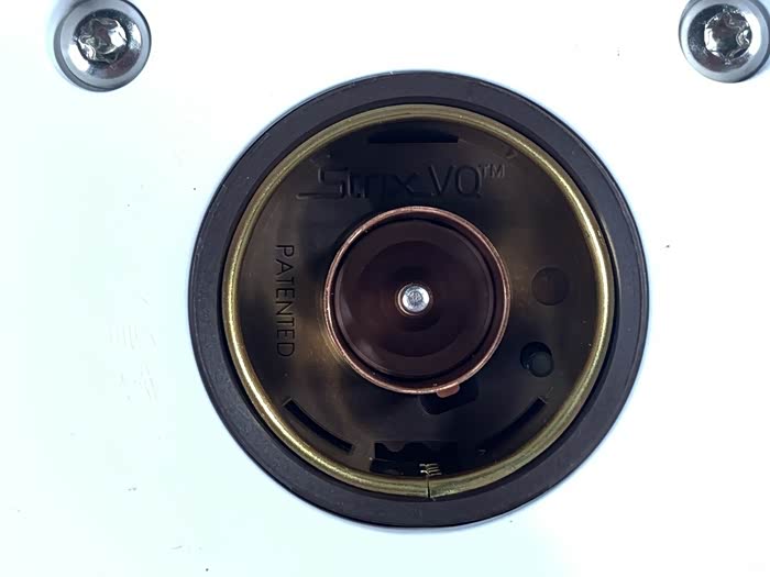 同样都采用英国strix的温控器,但是米家的颜值确实比美的的要高.