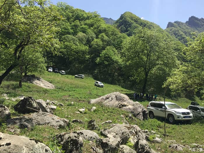 普拉多车友牛圈沟轻度穿越烧烤游记