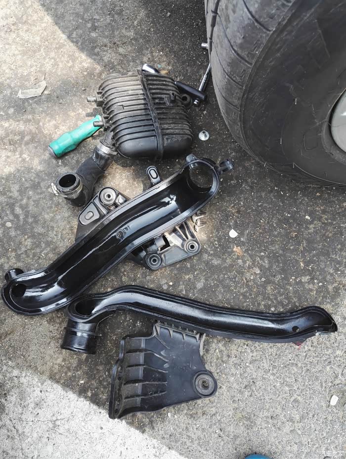 奥迪q5更换进气道