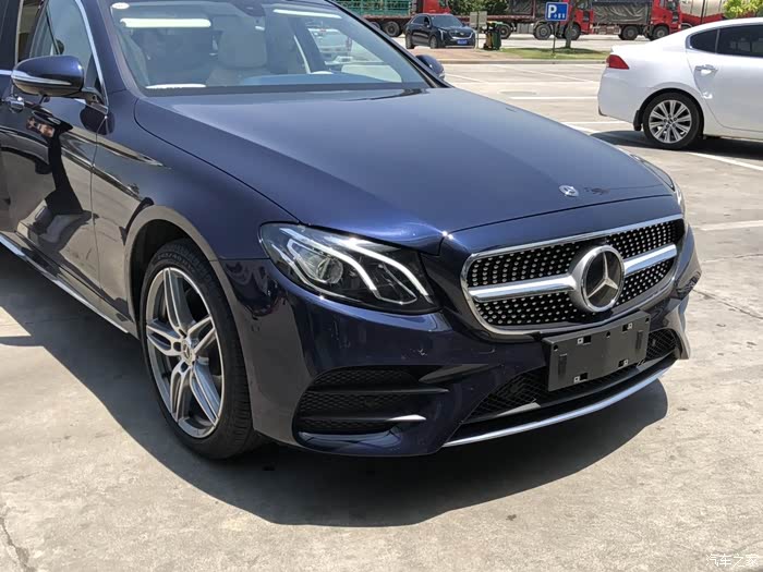 个人直出奔驰游艇蓝e300l豪华运动29万公里