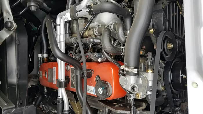 图雅诺五十铃发动机提车了