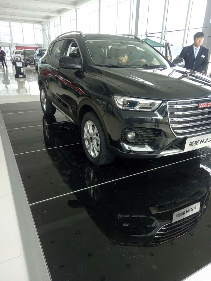 【图】求h2s红标黑色车图片,谢谢了!_哈弗h2s论坛_汽车之家论坛