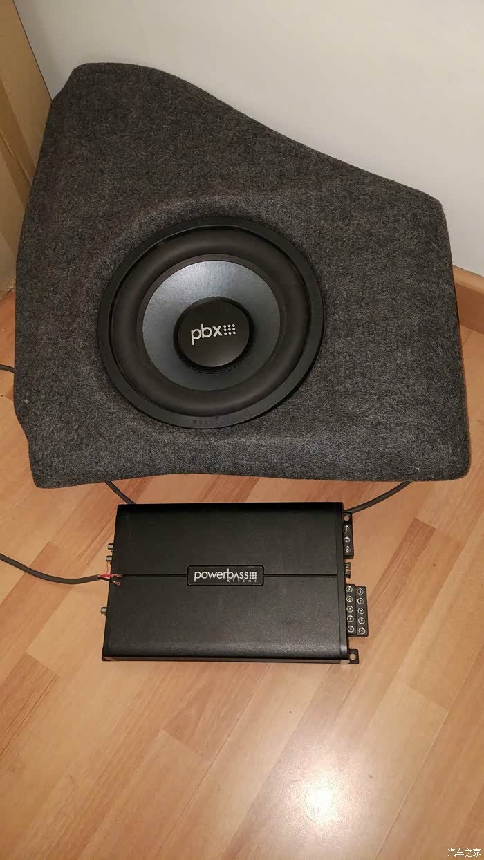 已出友情出美国派贝斯41功放10寸低音炮打包1000元