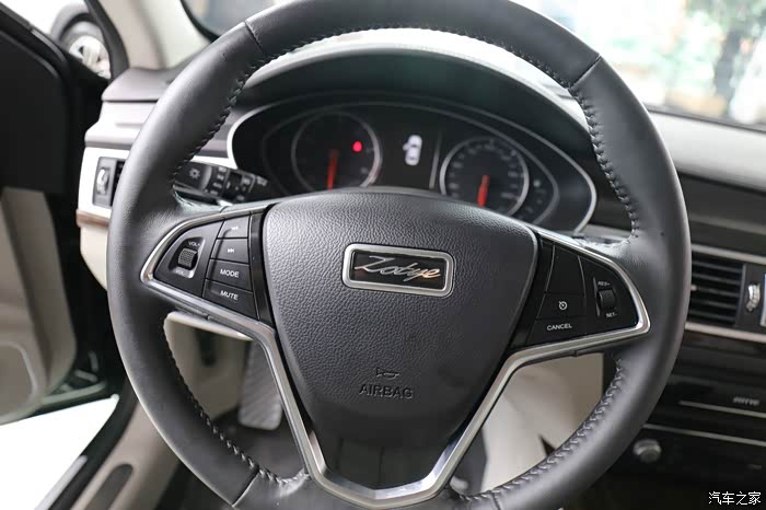 多功能方向盘,方便