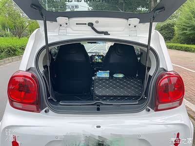 后备箱足够大,放得下身高一米八体重106斤的男朋友