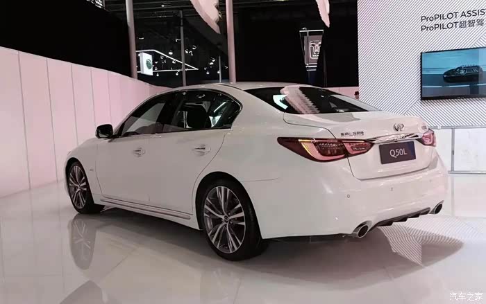 2021款英菲尼迪q50l