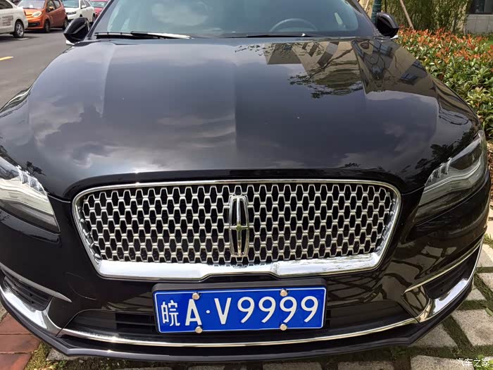 大长腿主播套路砍价提林肯高清大图