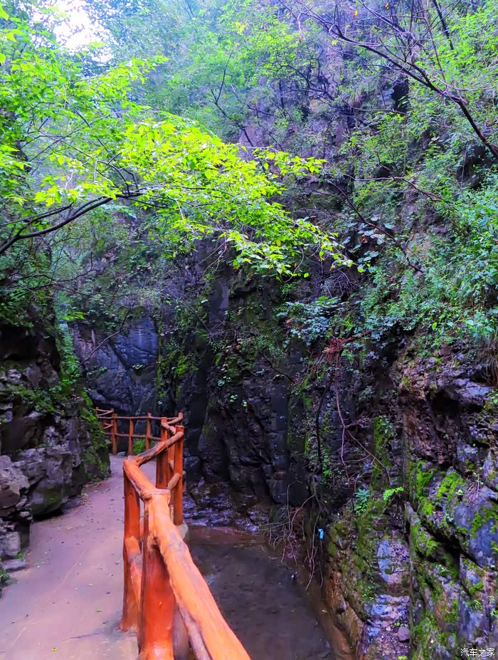 燃动开学季感恩教师节平山清风峡大峡谷
