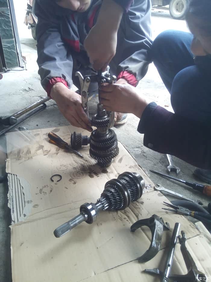 更换513变速箱主减和输出轴,提升动力输出