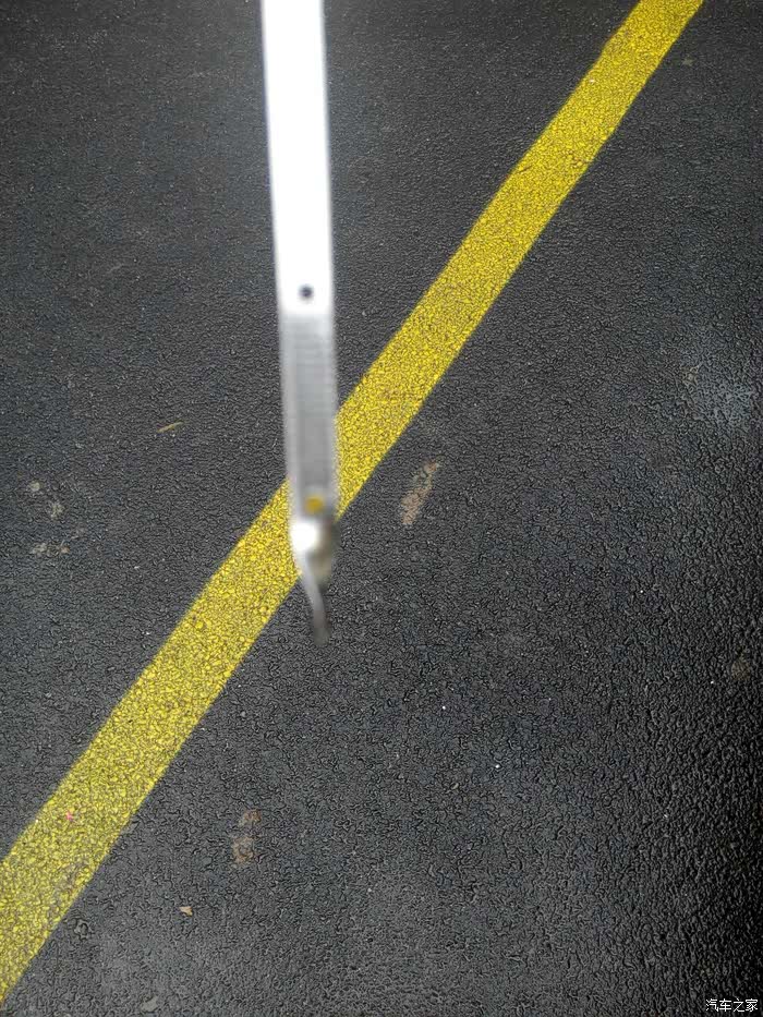 瑞风s3机油尺上的刻度怎么看机油应该在那个位置求解