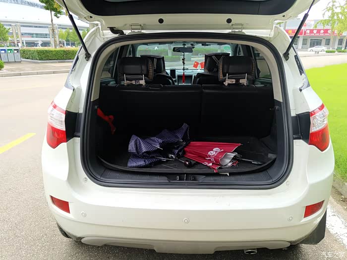 【图】cs35展现后备箱大空间!使用率很高!_长安cs35论坛_汽车之家论坛