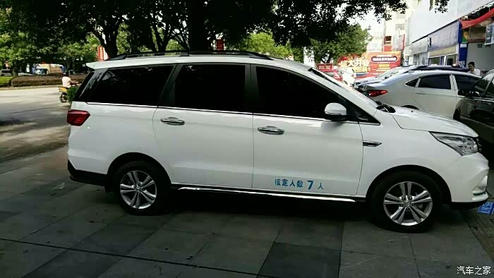 【图】帮忙看看这是什么车_宝骏730论坛_汽车之家论坛