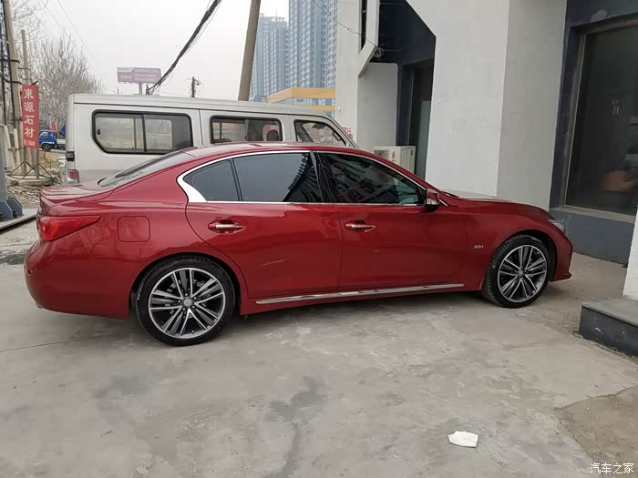 1454 | 回复: 21 英菲尼迪q50/q50l论坛 求红色q50l照片,最好是进取版