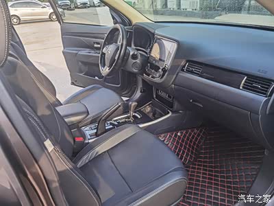 陪我过春秋的欧蓝德