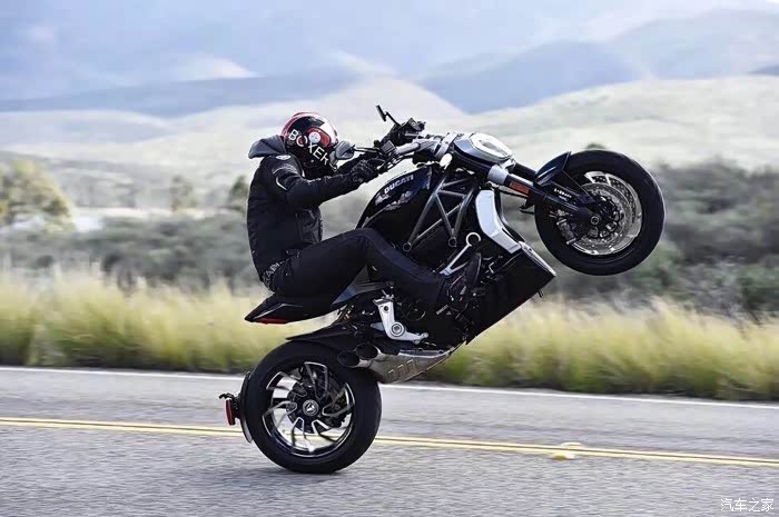 杜卡迪全系翘头照