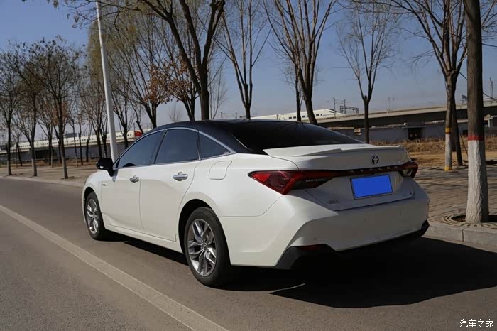 【图】白色黑顶魅力大轿,亚洲龙身影放飞自我_亚洲龙论坛_汽车之家