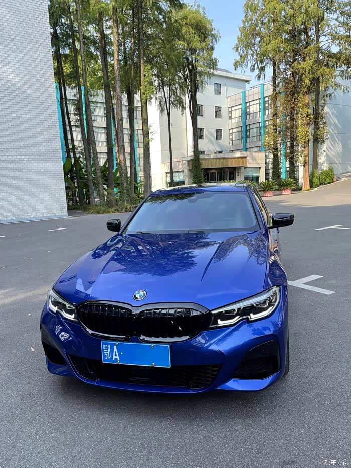 全民用车记始于颜值忠于纯粹圆梦g20波尔蒂芒蓝330i曜夜