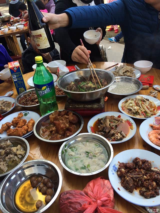 记录宝宝奥利奥的农村满月酒