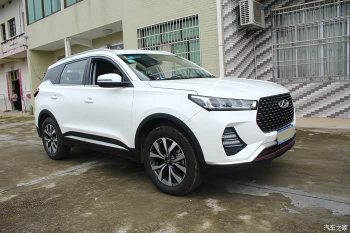 城市通勤代步小精灵瑞虎七用车分享