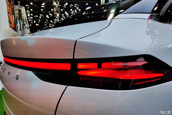 车展体验小鹏p5,豪华舒适且智能