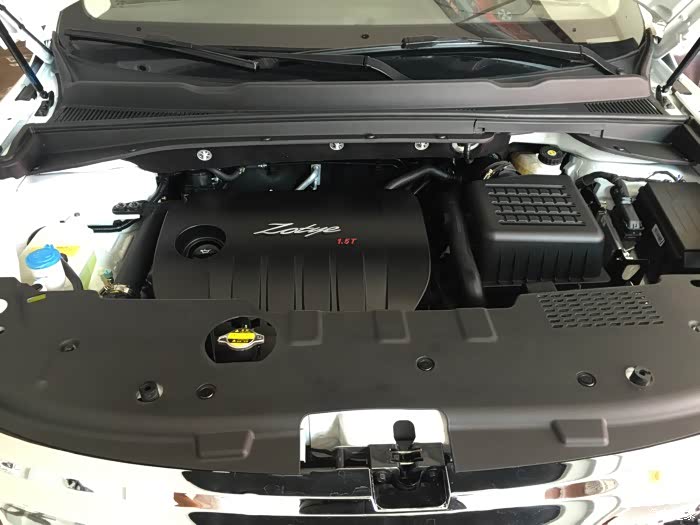 大迈x5到车,4s店看车实拍,惊喜连连.