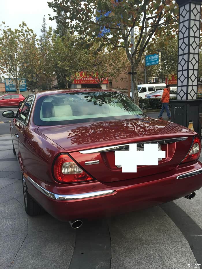 0 有意的联系啊 2005款 捷豹xj xj6l 3.0 2006年8月牌已行驶14.